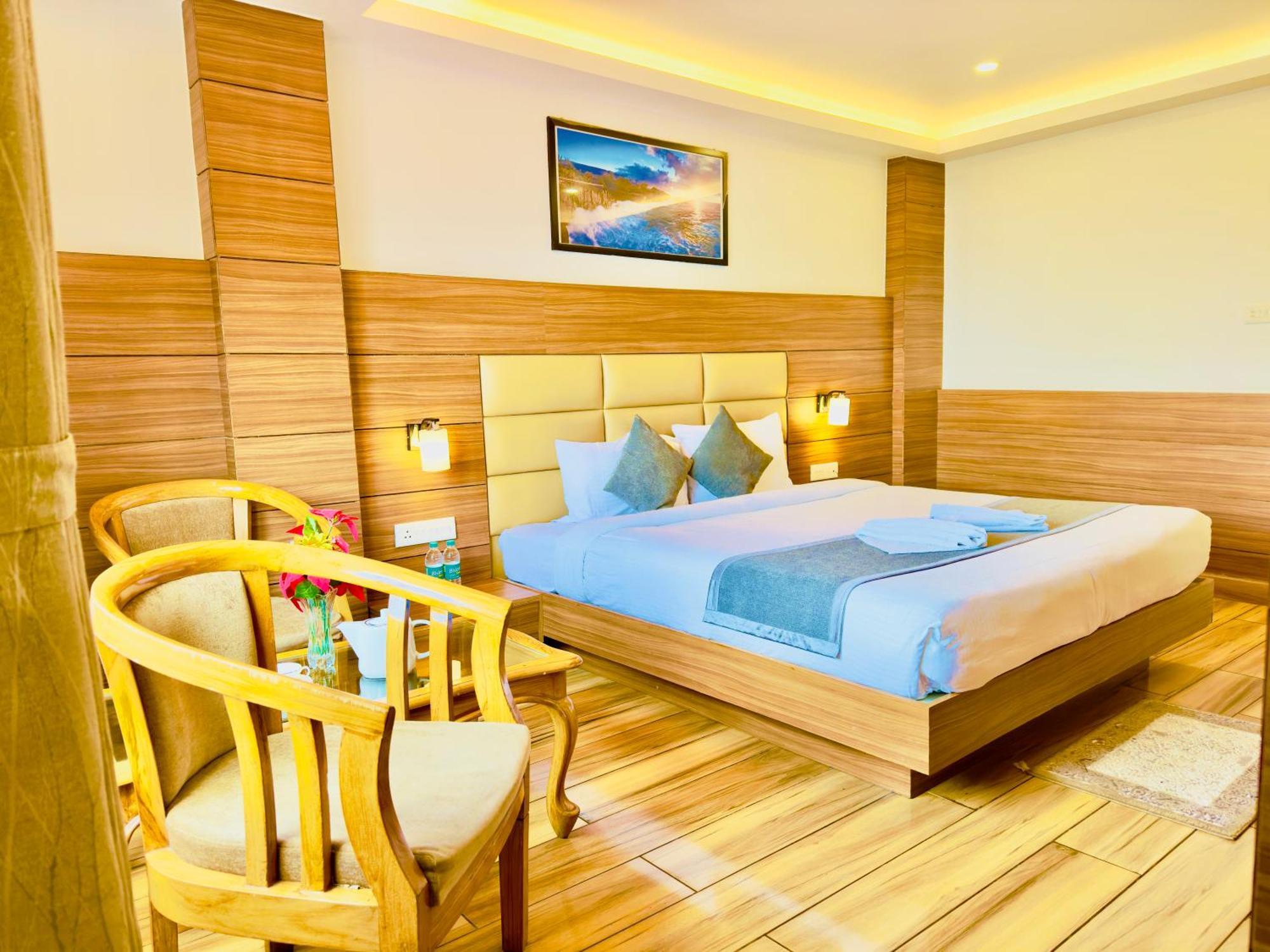 Hotel Bella Vista Darjeeling Near Drc Paid Paking Exteriör bild