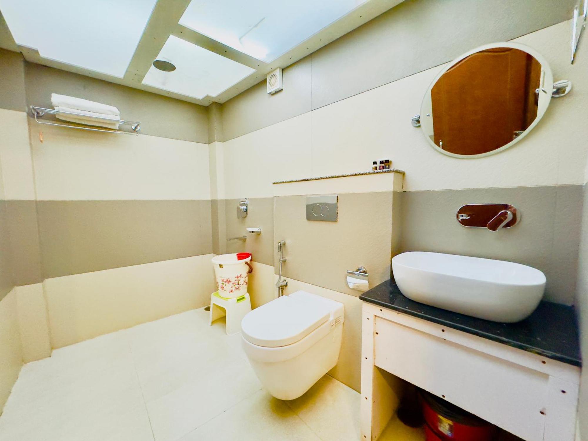 Hotel Bella Vista Darjeeling Near Drc Paid Paking Exteriör bild
