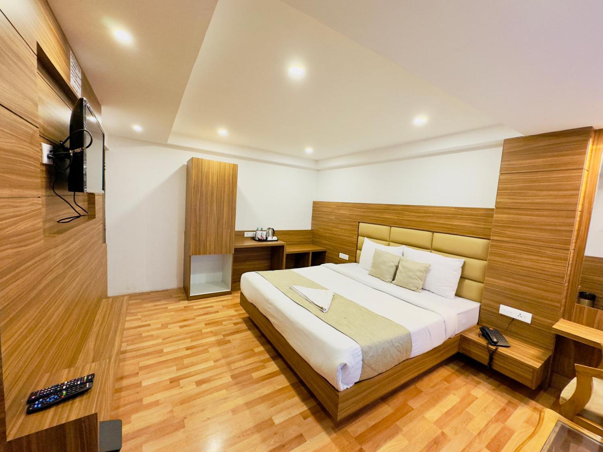 Hotel Bella Vista Darjeeling Near Drc Paid Paking Exteriör bild